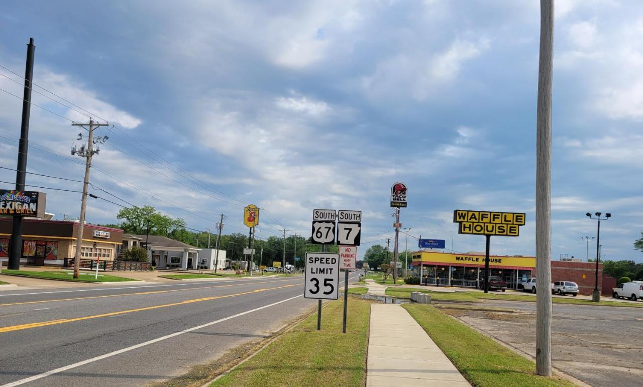 Super 8 By Wyndham Arkadelphia Caddo Valley Area Extérieur photo