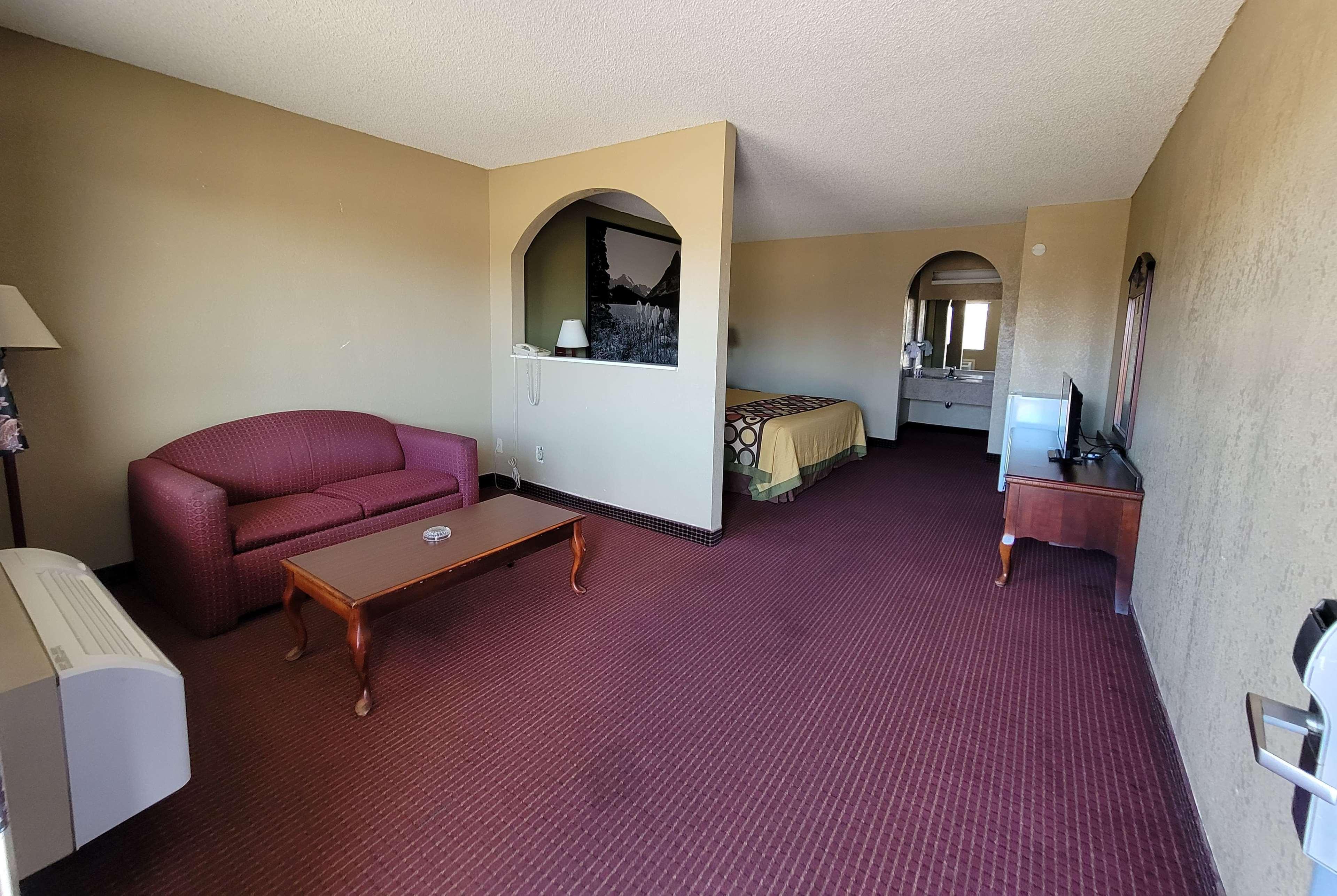 Super 8 By Wyndham Arkadelphia Caddo Valley Area Extérieur photo