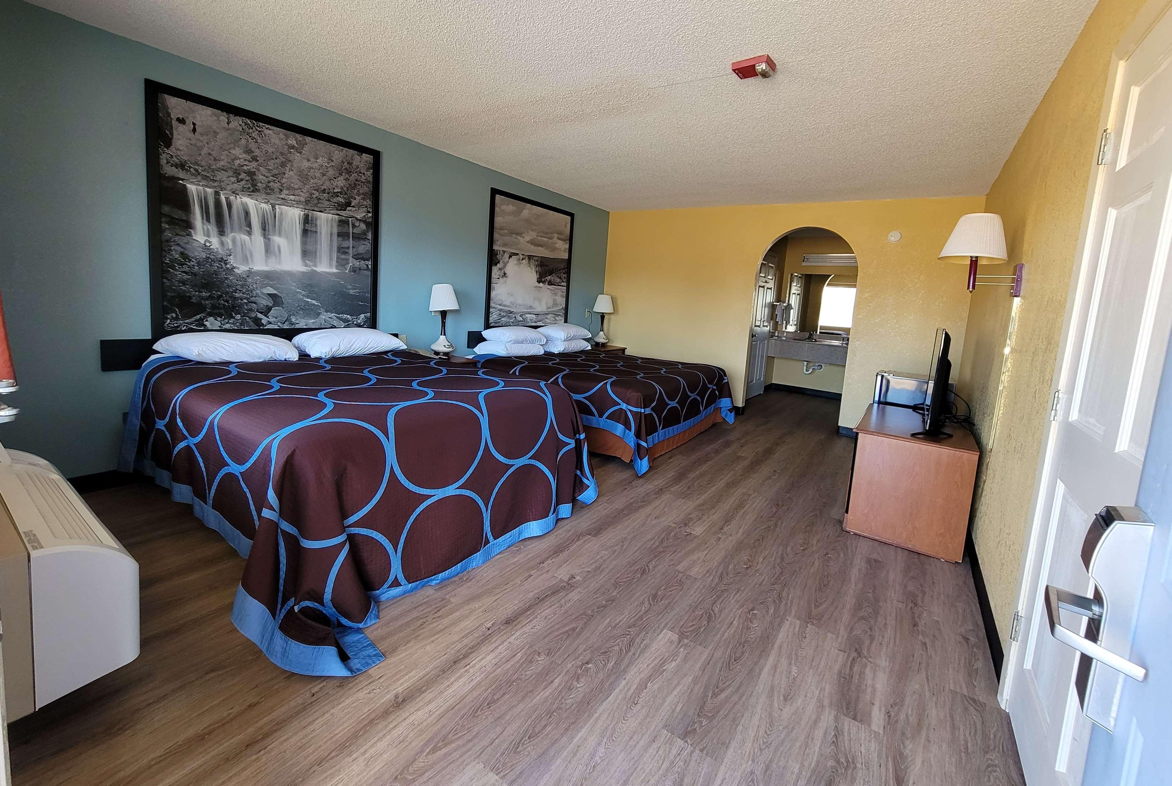 Super 8 By Wyndham Arkadelphia Caddo Valley Area Extérieur photo