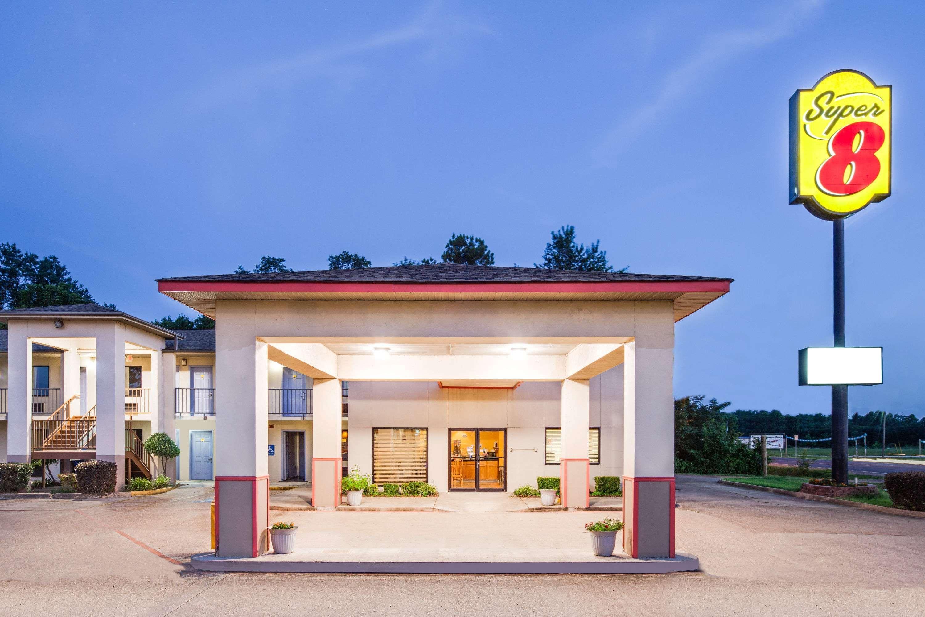Super 8 By Wyndham Arkadelphia Caddo Valley Area Extérieur photo