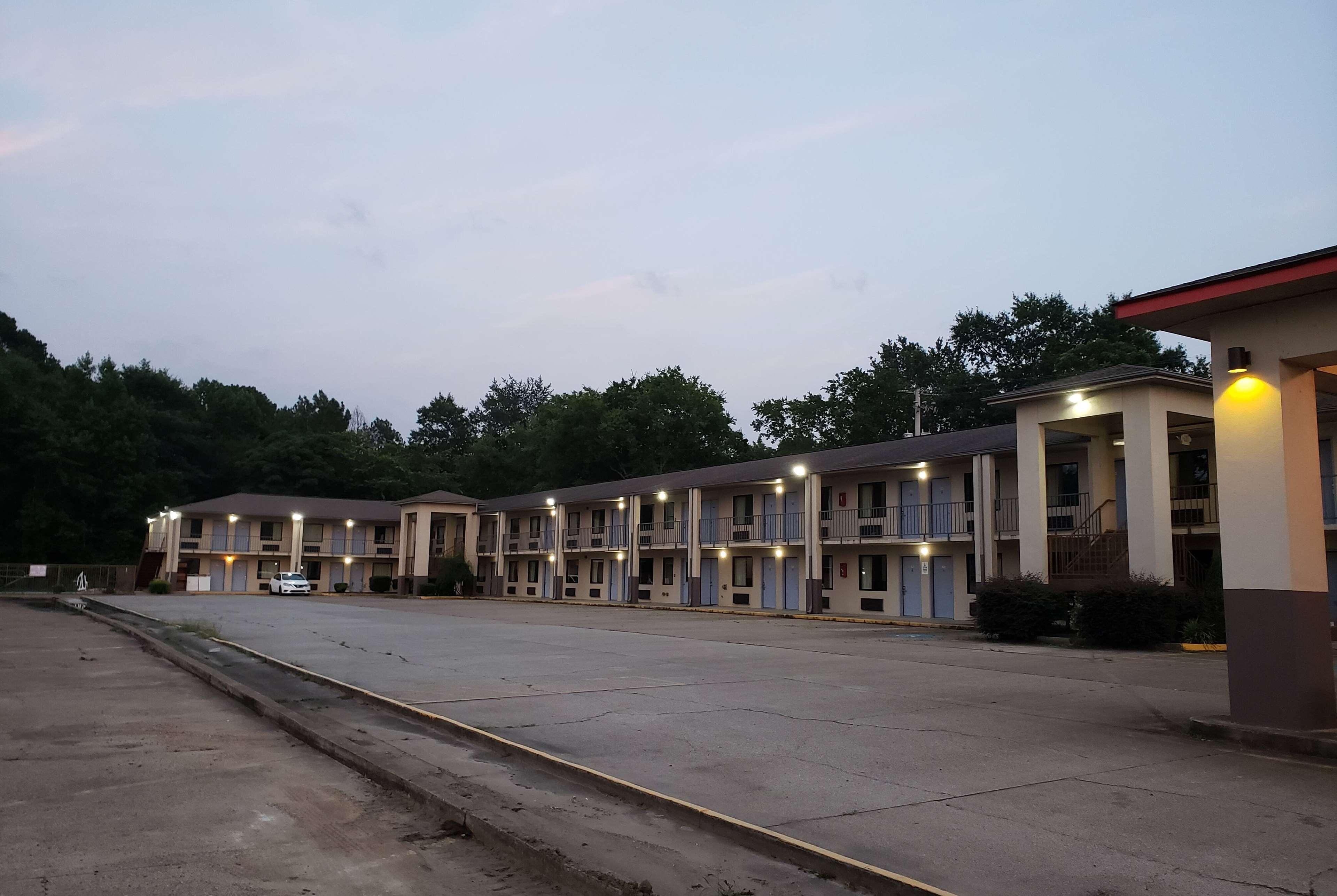Super 8 By Wyndham Arkadelphia Caddo Valley Area Extérieur photo