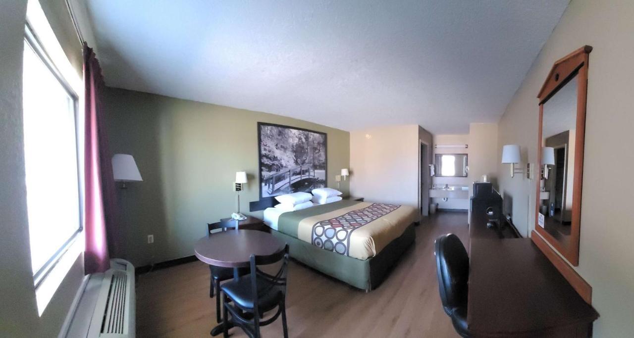 Super 8 By Wyndham Arkadelphia Caddo Valley Area Extérieur photo