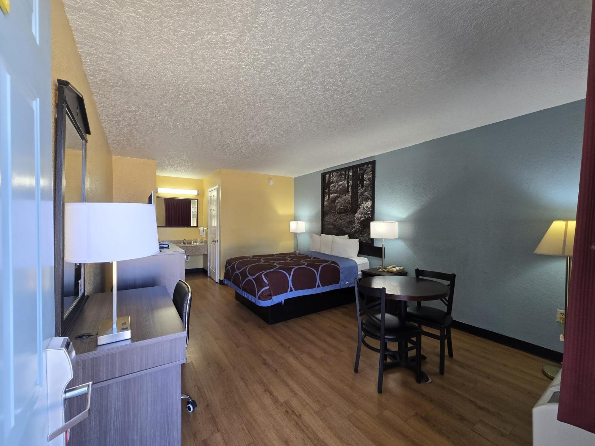 Super 8 By Wyndham Arkadelphia Caddo Valley Area Extérieur photo