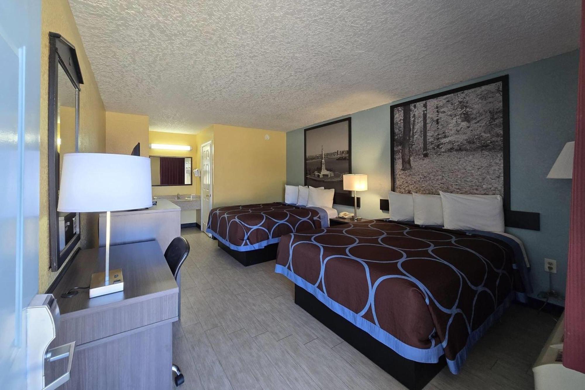 Super 8 By Wyndham Arkadelphia Caddo Valley Area Extérieur photo